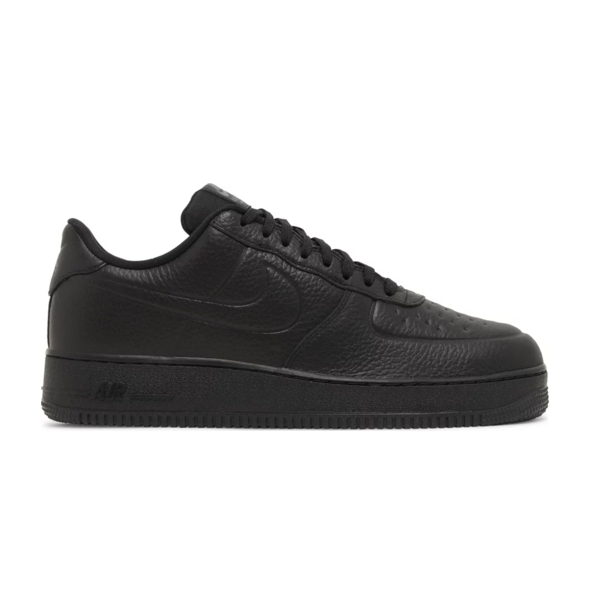 Air Force 1 '07 Pro-Tech 'Triple Black'