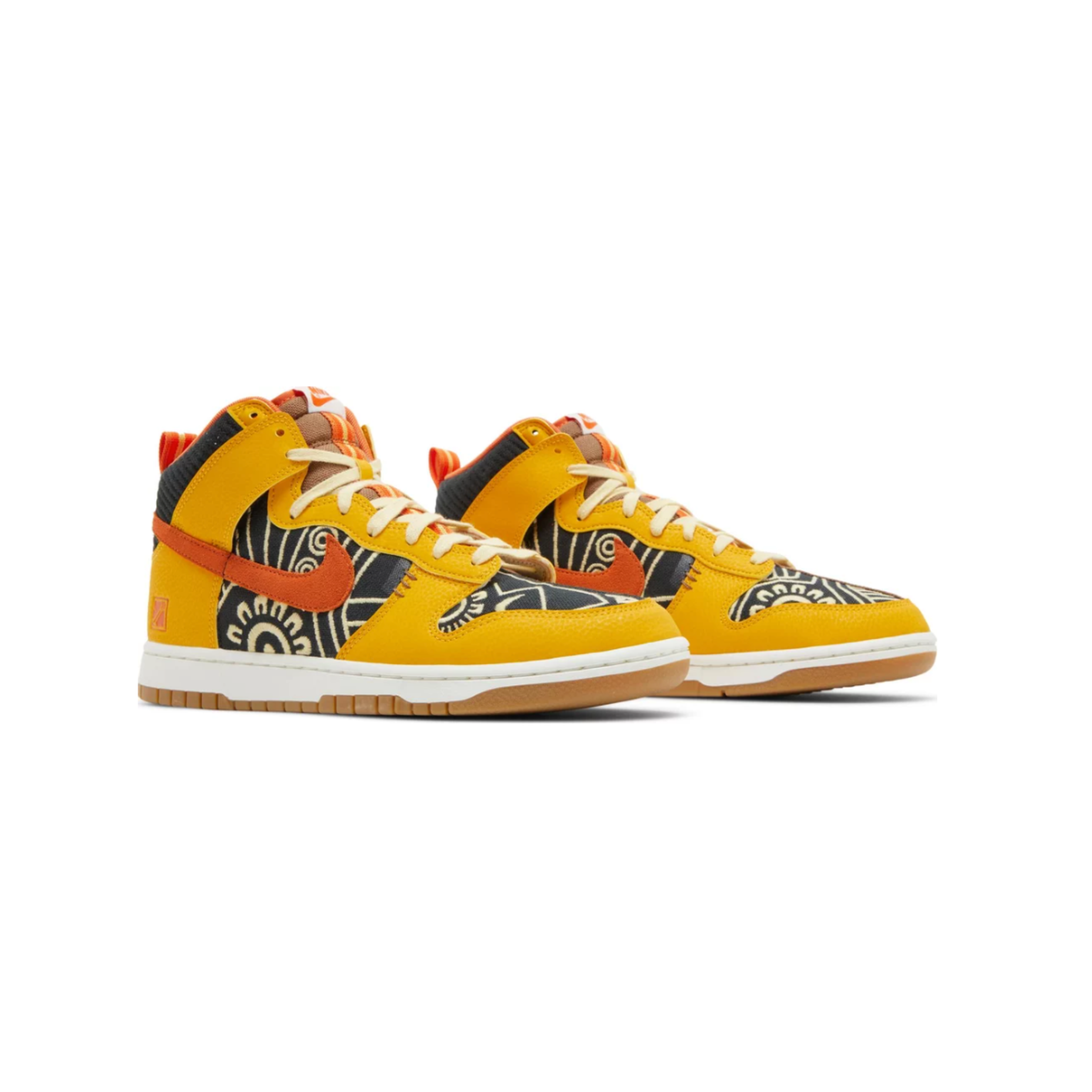 NIKE DUNK HIGH SOMOS FAMILIA